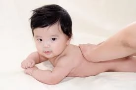 Manfaat Pijat Wajah untuk Perkembangan Bayi